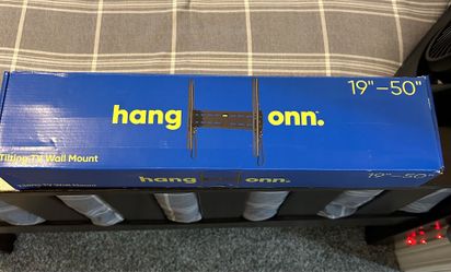 Tilting Tv wall mount for 19”-50” tvs
