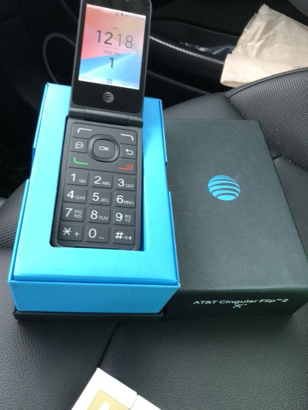 AT&T Cingular flip 2 cell phone