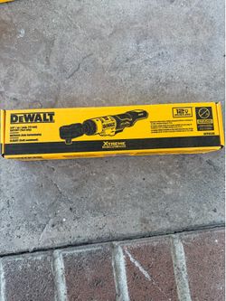 Dewalt  12-volt Max Variable Speed Brushless 3/8-in Drive Cordless Ratchet Wrench