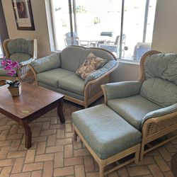 Indoor/Outdoor Furniture Set