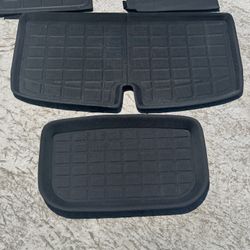 Tesla model Y 5/7 Seater Floor Mats 