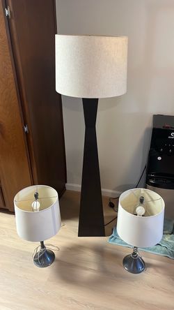 Floor and desk lamps