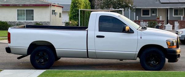 CLEAN TITLE DODGE RAM SLT 1500 LONG BED