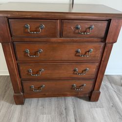 Queen Bedroom Set - Nightstand, Drawer, Bed frame