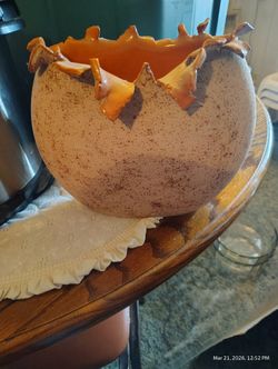 Vase / Home Decor