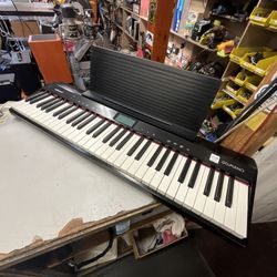 Roland GO:Piano 61 Key Digital Keyboard w/Music Holder