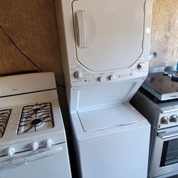 GE 24" Wide Apartment Size Top Load Washer With Agitator And Electric 220volt Dryer Set 