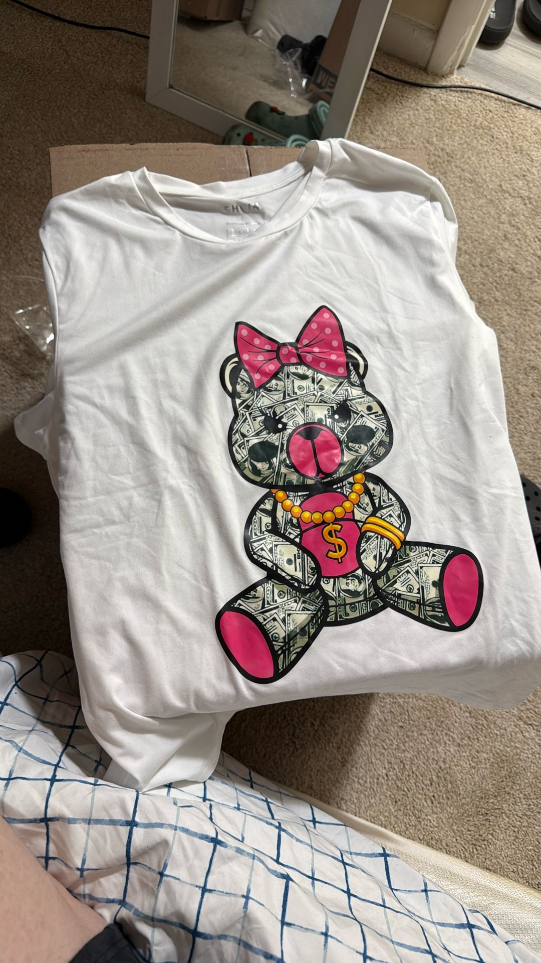 money bear shirt