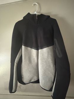 Nike tech used but in good condition