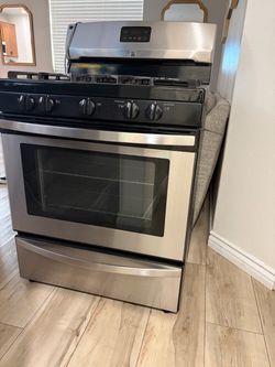 Range/Stove