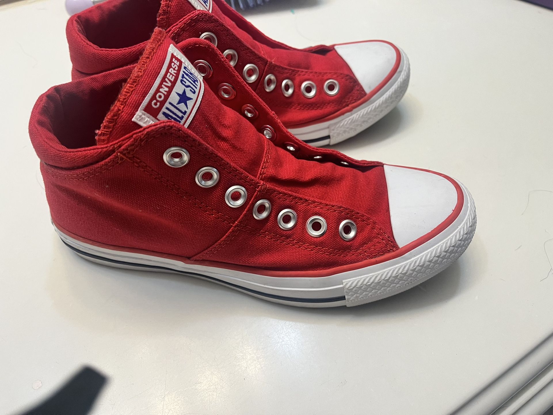 Red Converse Sz 7 Women
