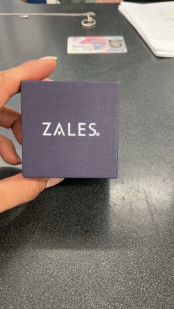 Zales green emerald necklace