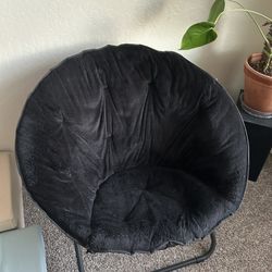 Black fold up chair 