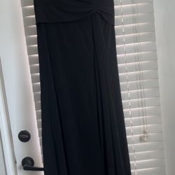 Black And White Accent Sparkle Formal Gown Prom Gown Size M
