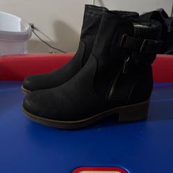 Womens Boots 