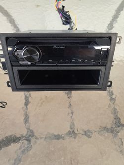 Stereo pioneer