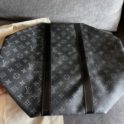 Louis Vuitton duffle 