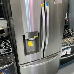 Stainless Steel 28 Cu. Ft. Smart Wi-Fi Enabled French Door Refrigerator 