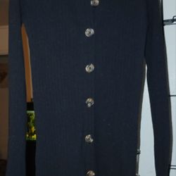 Womens Small Size 2to4 Long Sleeved Black Dress