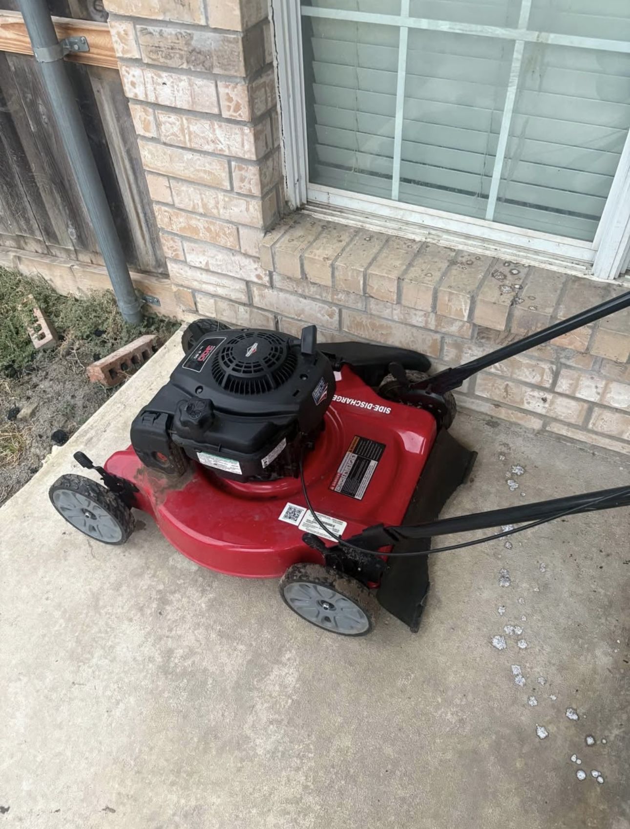 Push Lawnmower & Electric Blower