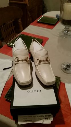 NEW .GUCCI SHOES NEW...