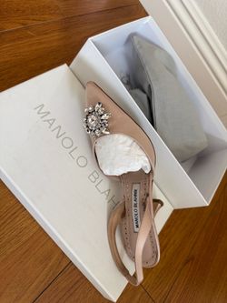 Manolo Blahnik size 37