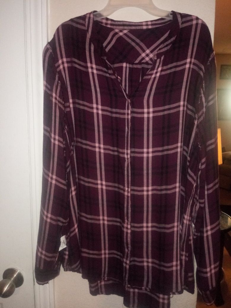 Blouses size xl to 1x $3 each