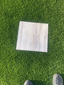 Vinyl tile
