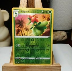 Liligant 010/203 Pokemon Evolving Skies Rev Reverse  Holo NM