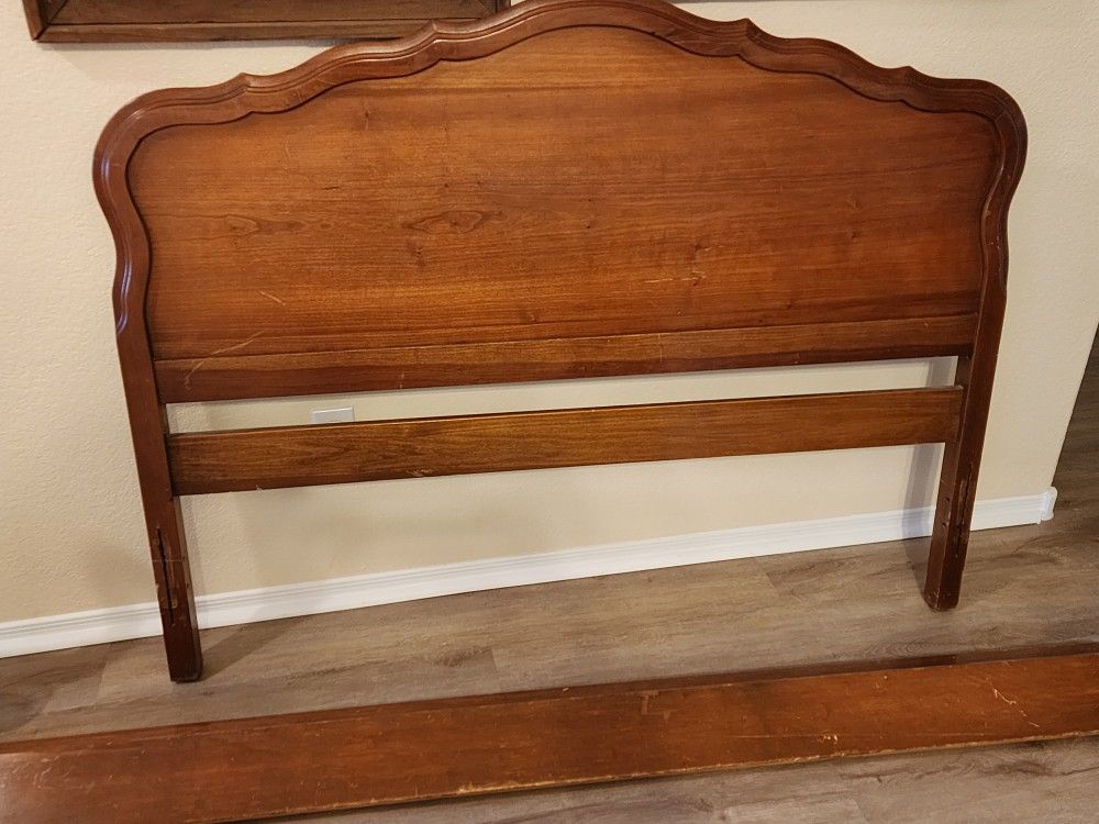 Full Size Solid Cherry Wood Full Bed Frame And Matching Mirror