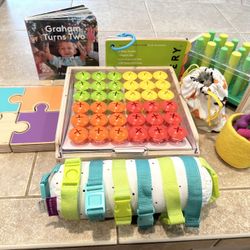Lovevery The Companion Play Kit 22-24 Month