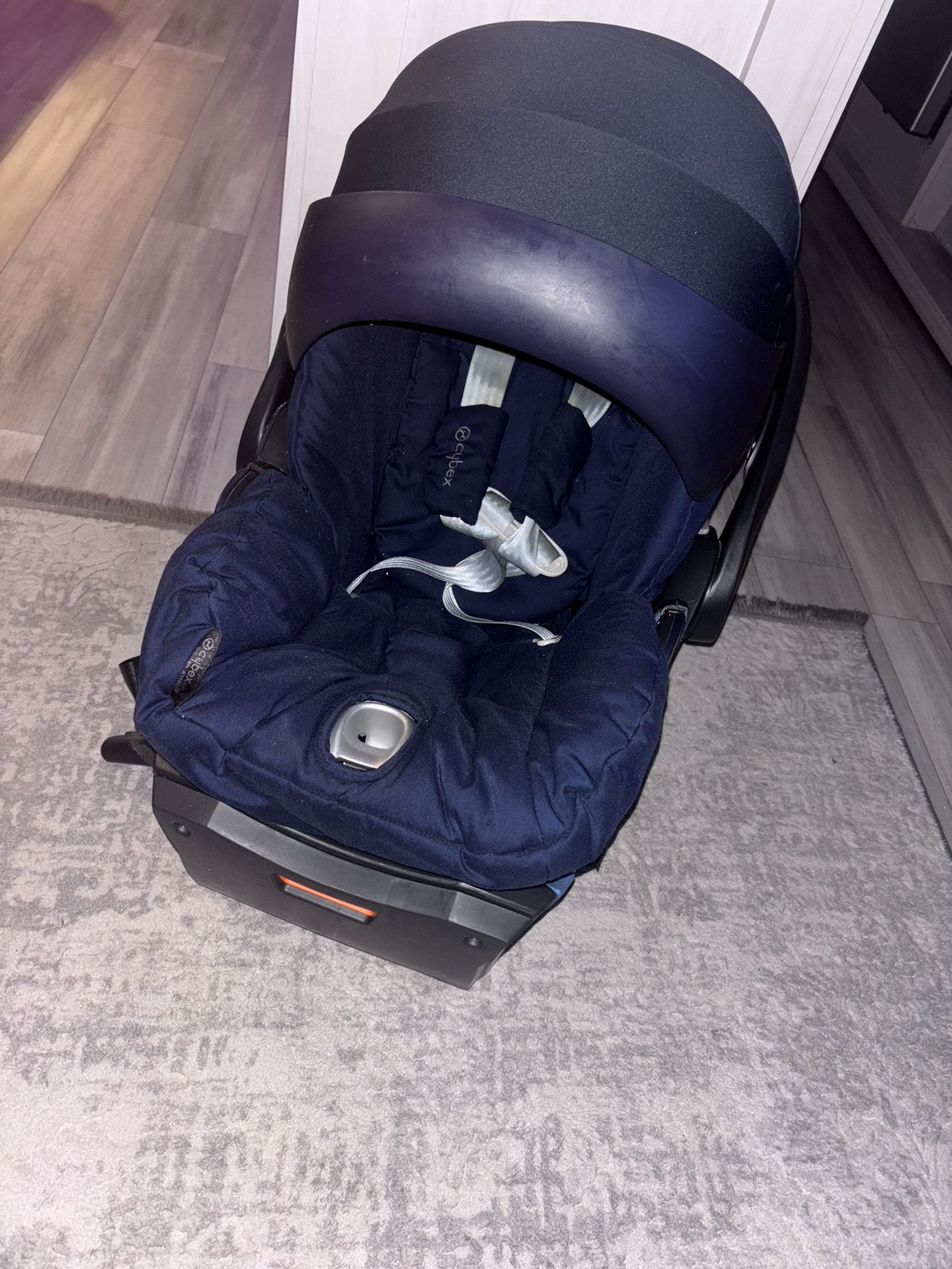 Cybex car seat