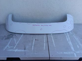 2012-2013-2014 FORD FOCUS HATCHBACK SPOILER W BRAKE LIGHT OEM USED