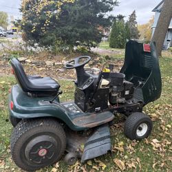 Craftsman Riding Lawn Mower 