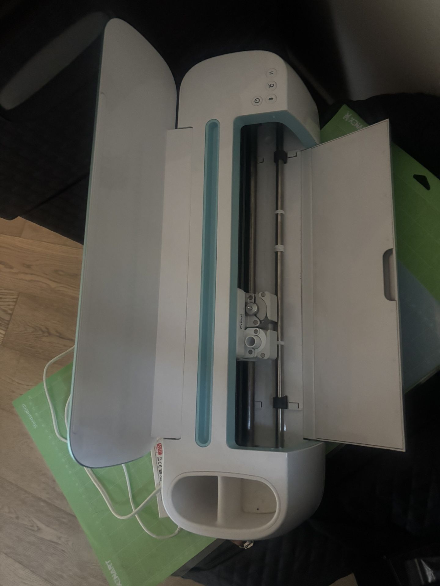 Cricut maker 