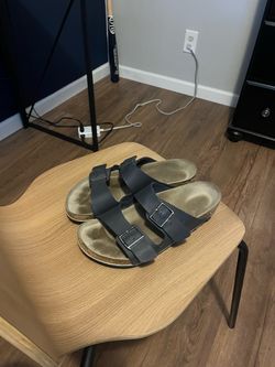 Men’s size 10-11 Birkenstocks