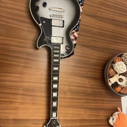 Custom Epiphone Les Paul Black/Gray Electric Guitar & Speaker