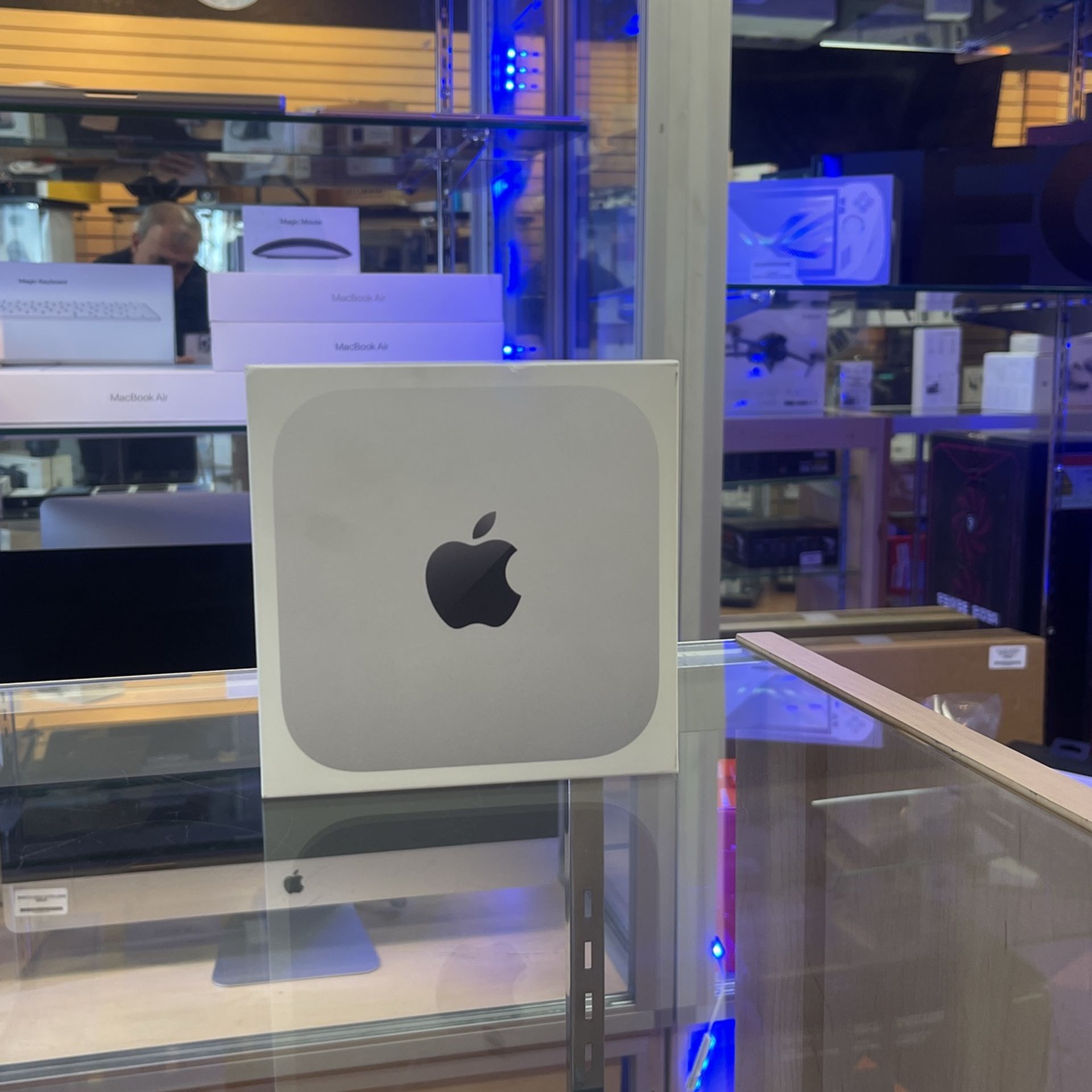 Mac Mini M4 24Ram 512SSD