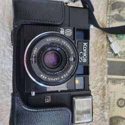 KONICA C35 AF Auto Focus Point & Shoot 35mm Film Camera Excellent+ Awesome Crac