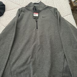 Nike men’s quarter zip grey top brand-new with tag size X large