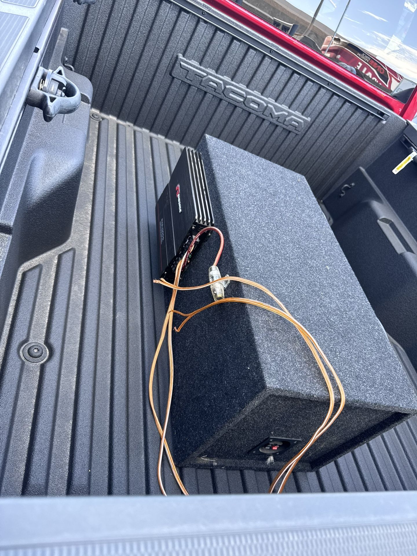12s Kicker With Amp