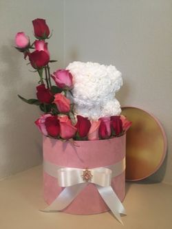 Rose Bear Arrangement
