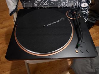 Turn table