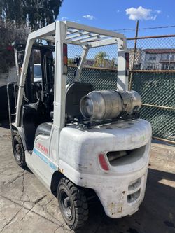 2014 TCM FG25L Pneumatic LPG Forklift