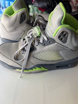Air Jordan 5 Retro Green Sneakers