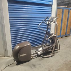Precor EFX 5.37 Premium Elliptical Crosstrainer
