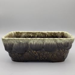 Vintage Hull USA Planter F18 Green Brown Speckle Drip Glaze Grapes MCM
