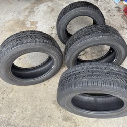 MICHELIN Latitude Tour HP P245/60R18 set of 4
