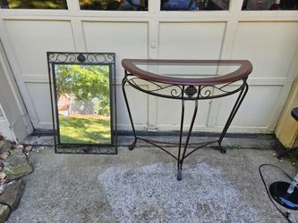 Half moon table and matching mirror decor