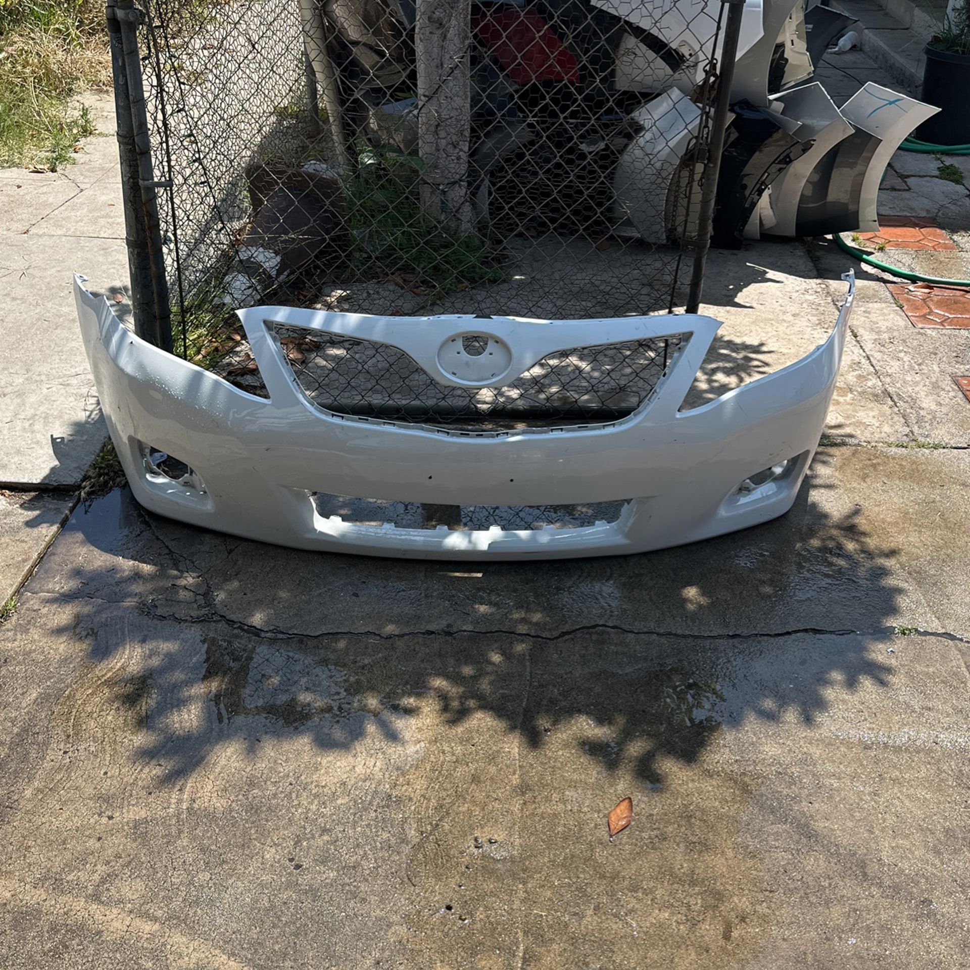 2007-2011 Toyota Camry LE XLE Front Bumper Cover OEM